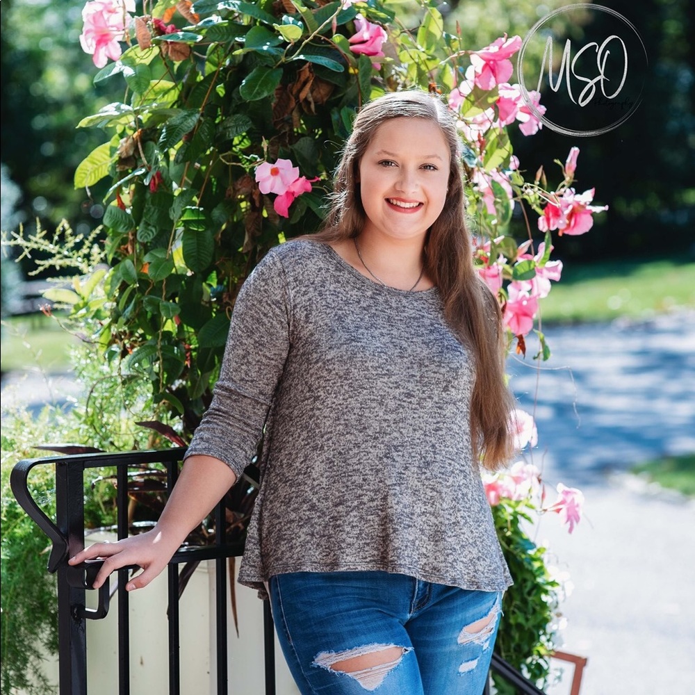 Meet your Posher, Reagan